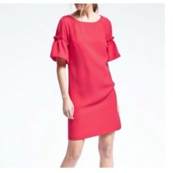 Banana Republic Size M Ruffle Puff Sleeve Mini Shift Dress Fuchsia Summer Staple - Picture 1 of 9